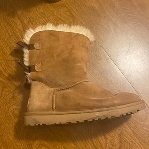 bailey bow uggs